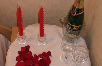 Празднование вашей свадьбы в  кафе отеля „Турист”